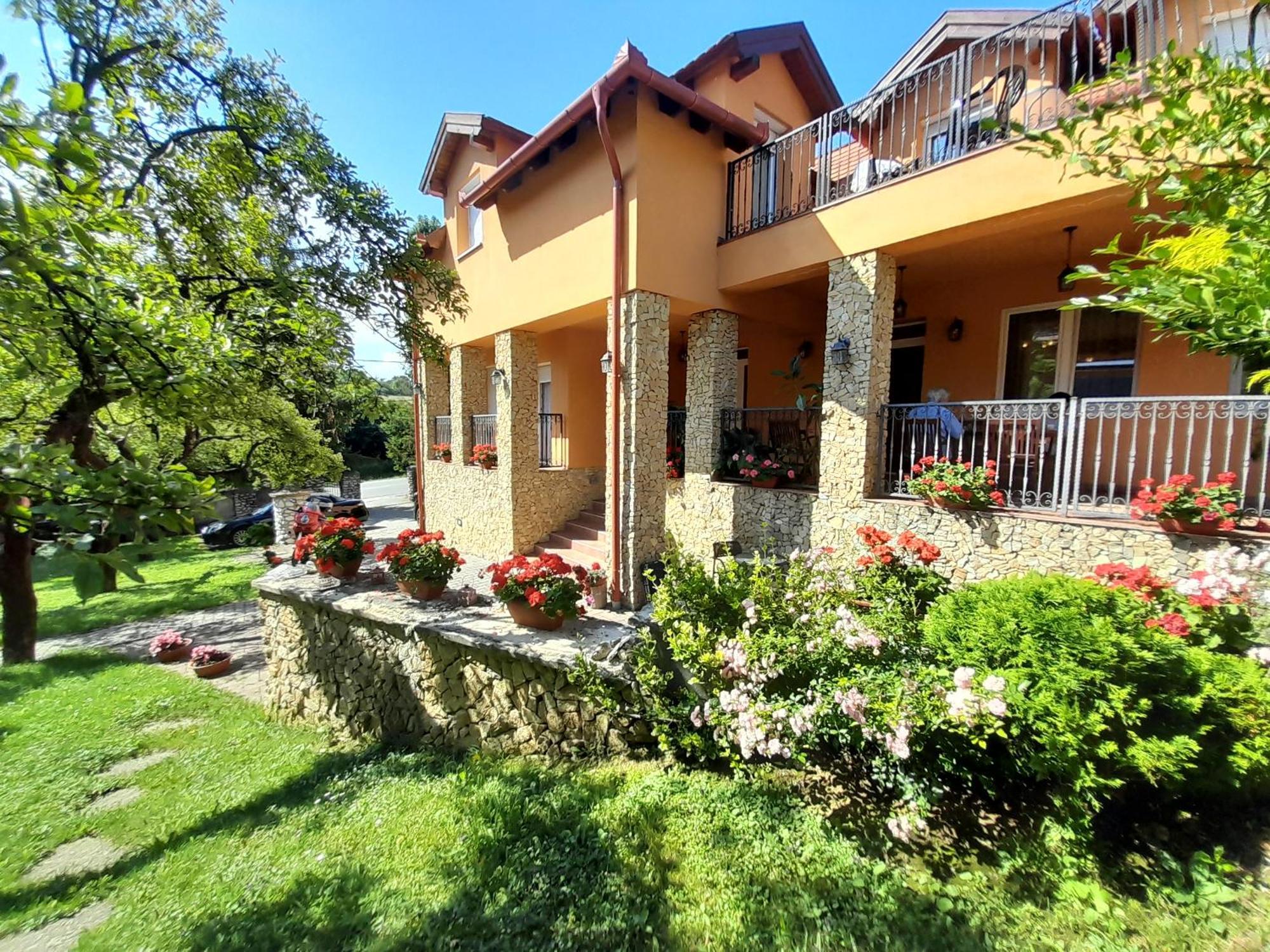 Harmónia Wellness Villa Szilvásvárad Exteriör bild